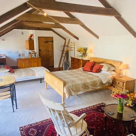 Cozy, Open Plan Barn With Log Burner Apartment Truro Exterior photo