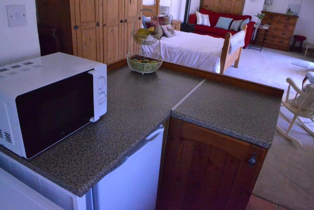 Apartment Cozy, Open Plan Barn With Log Burner Truro