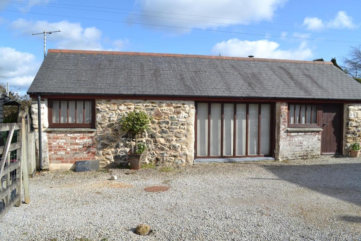 Cozy, Open Plan Barn With Log Burner Apartment Truro